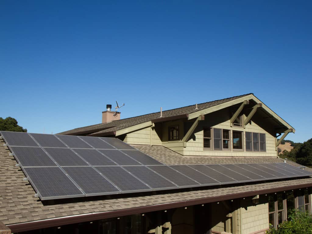 5 Reasons Why Your Neighbors are Going Solar – Atlantic Key Energy